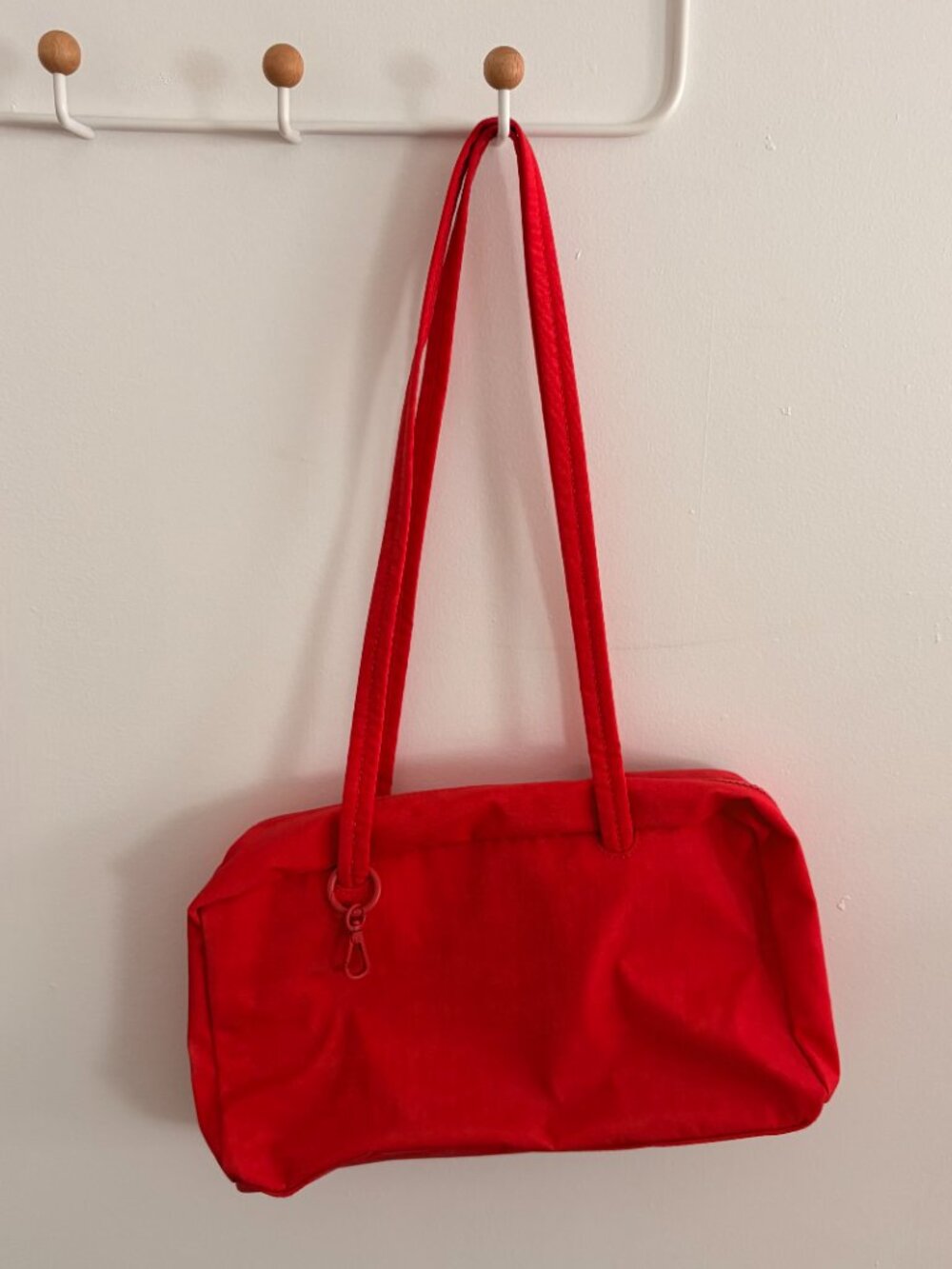 Baggu Regular Nylon Bowler Bag - Candy Apple Red - Picture 2 of 7